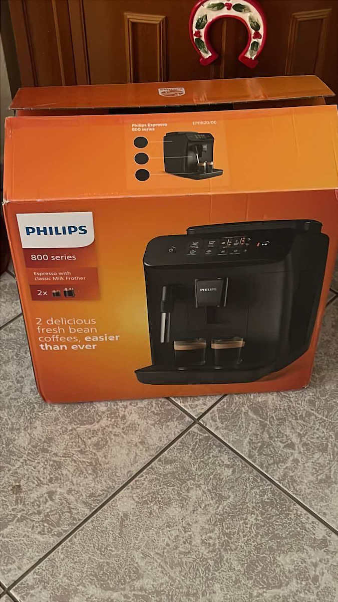 Philips Series 800 Automatic Espresso Machine 1500W 15bar Pressure for Cappuccino with Grinder Black